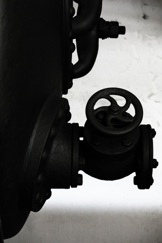 Illustration for article titled Photo Essay: Inside a 120 Year-Old Steam Powered Water Pumping Station